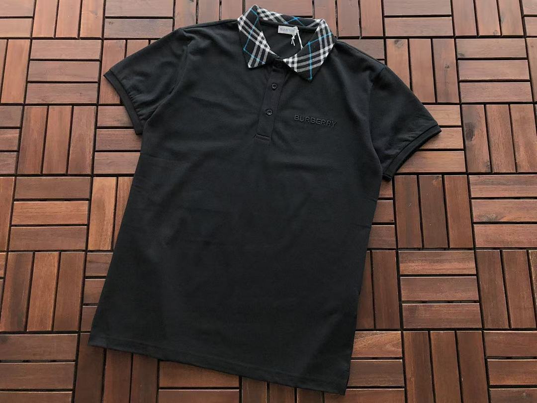 Burberry T-Shirt