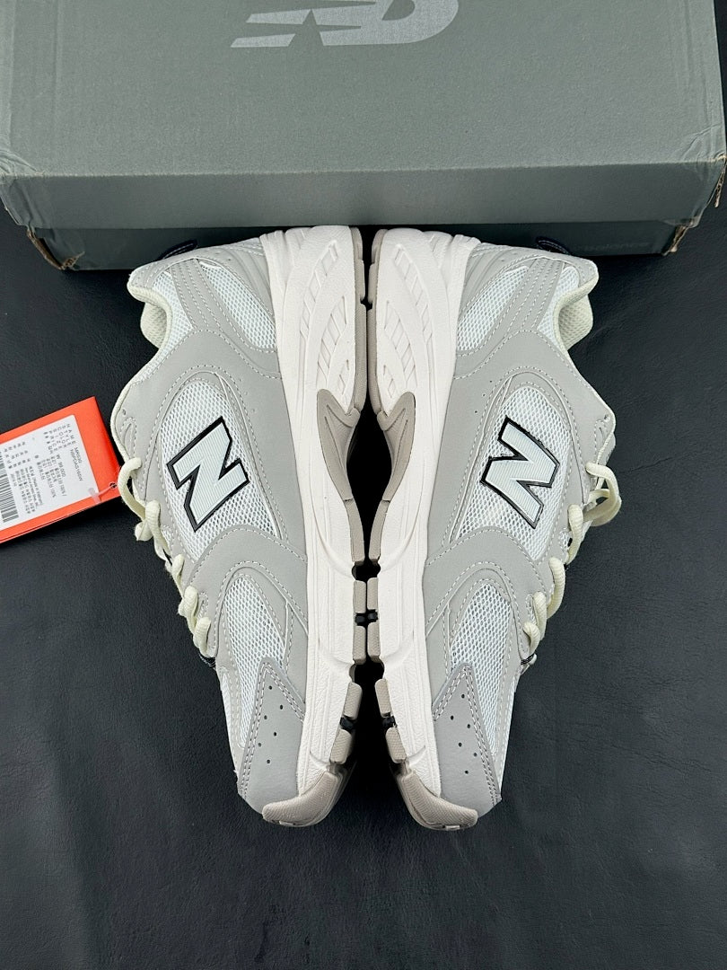 New Balance 530 Sneakers