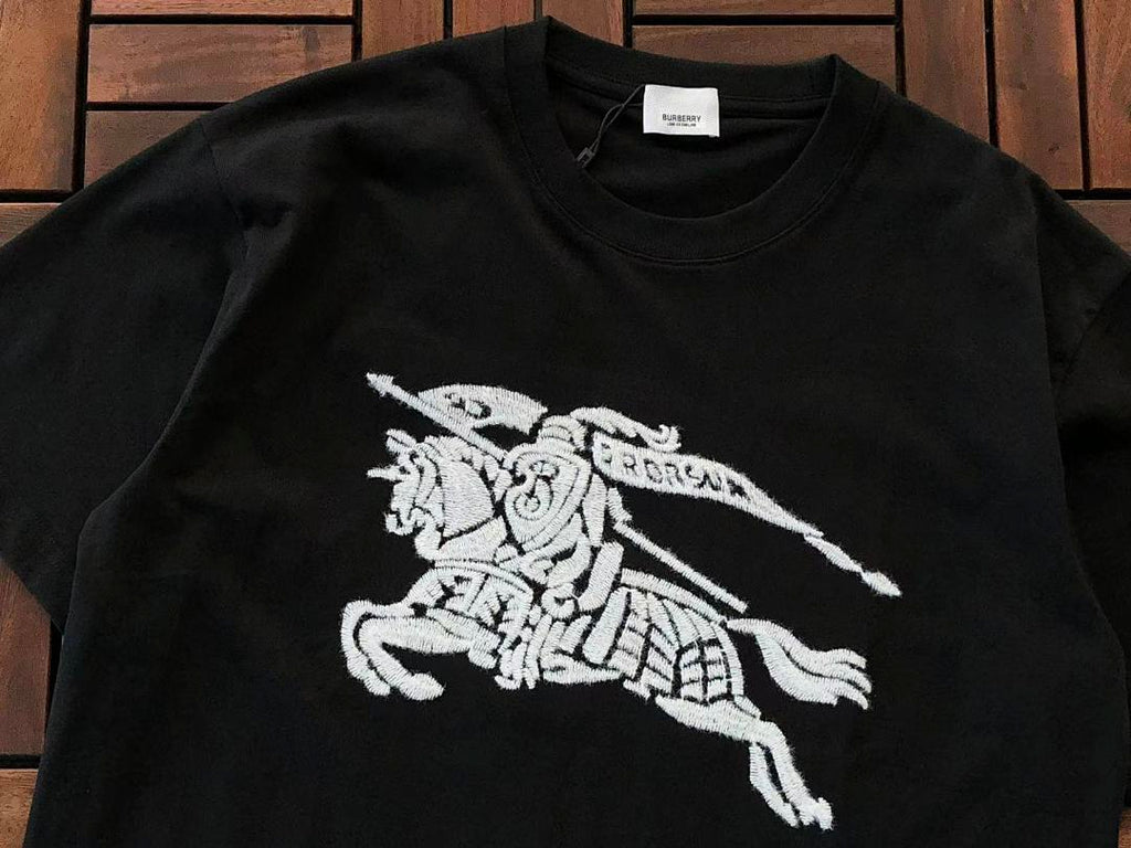 Burberry T-SHIRT
