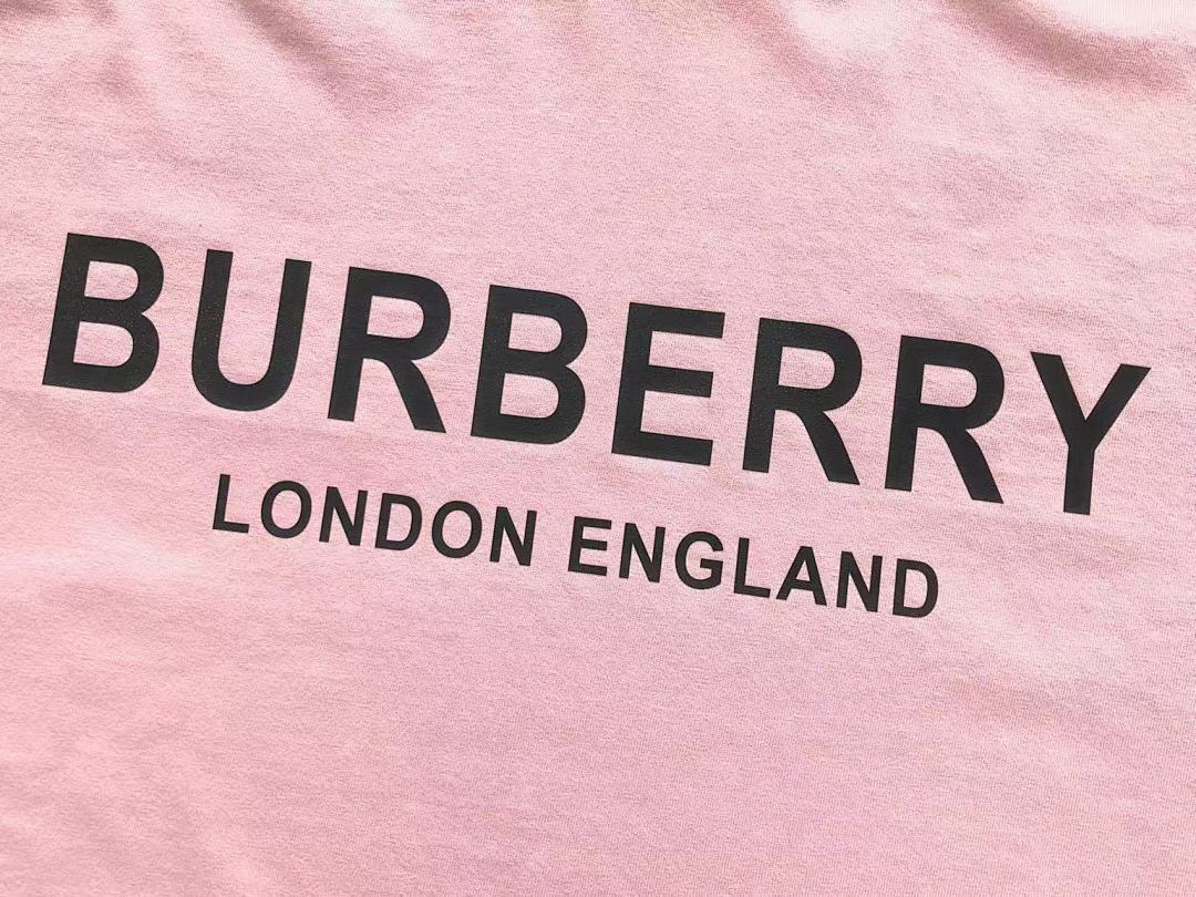 Burberry T-Shirt