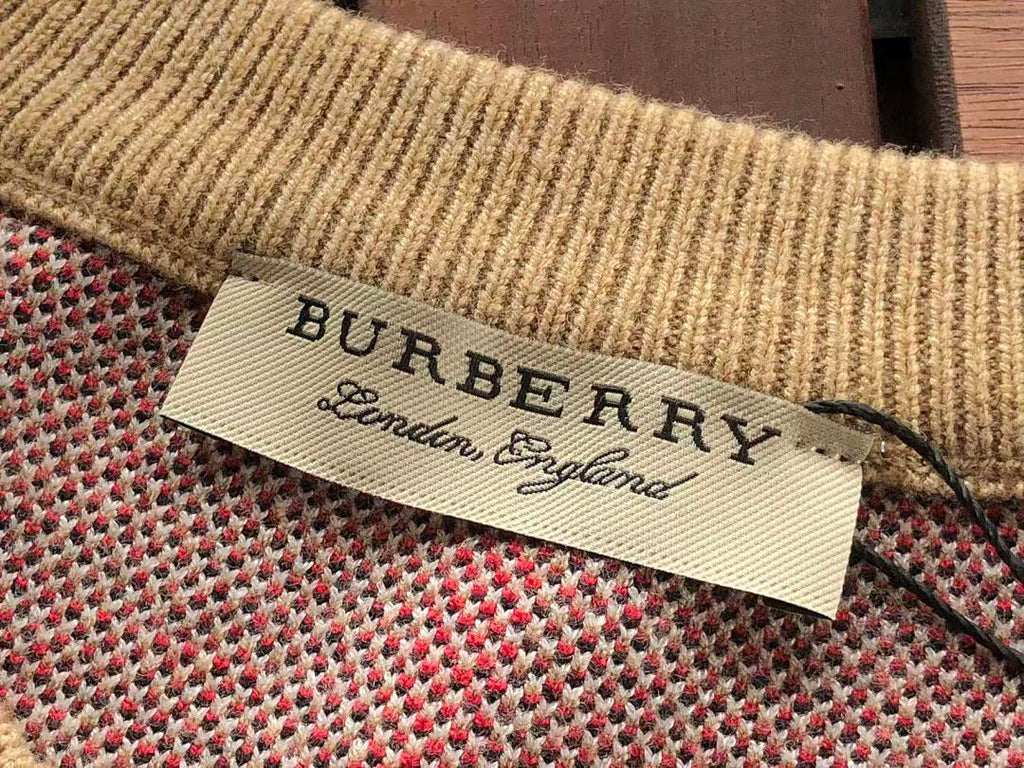 Burberry SWEATER