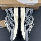 ASICS Product 107
