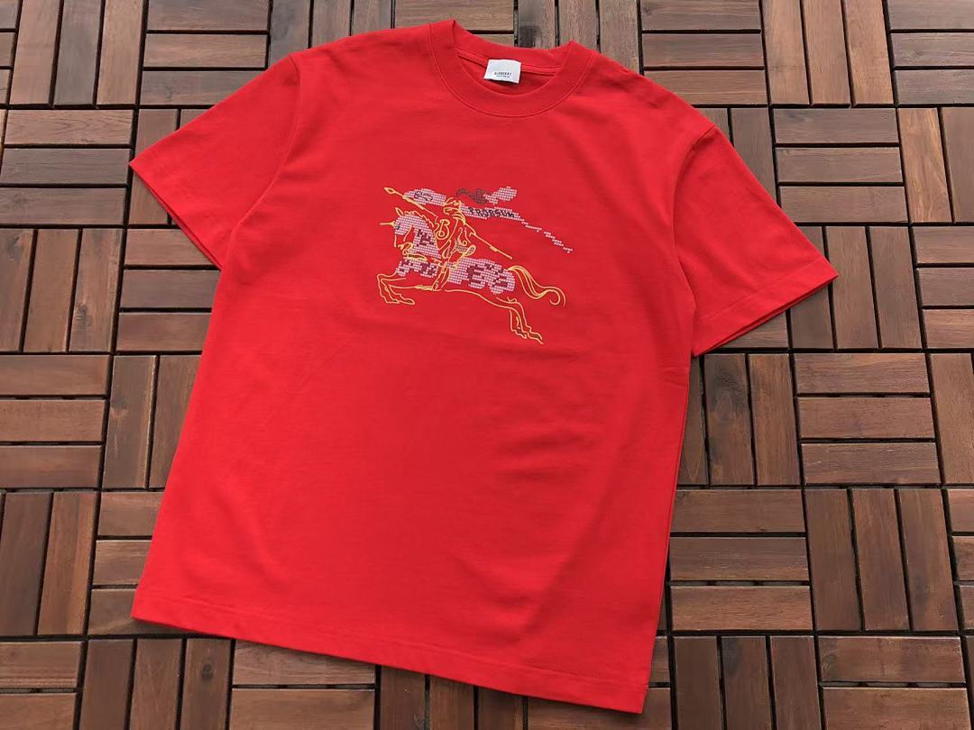Burberry T-Shirt