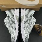 ASICS Product 105