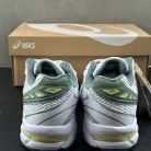ASICS Product 114