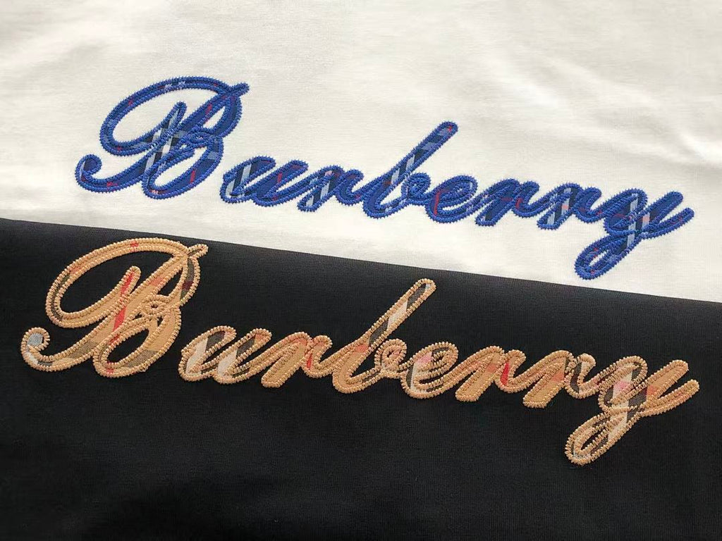 Burberry T-SHIRT