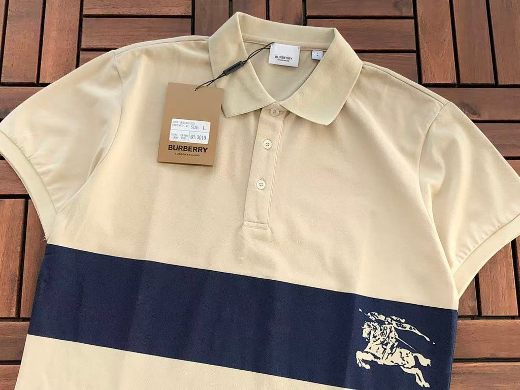 Burberry T-SHIRT