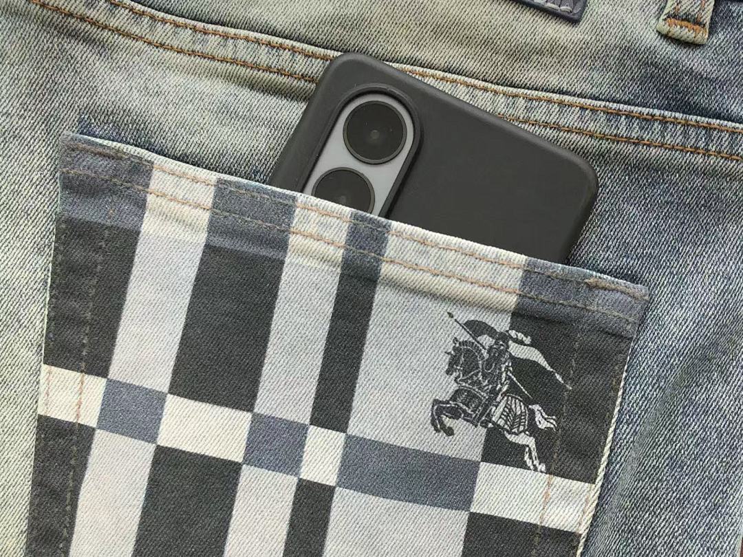 Burberry JEANS