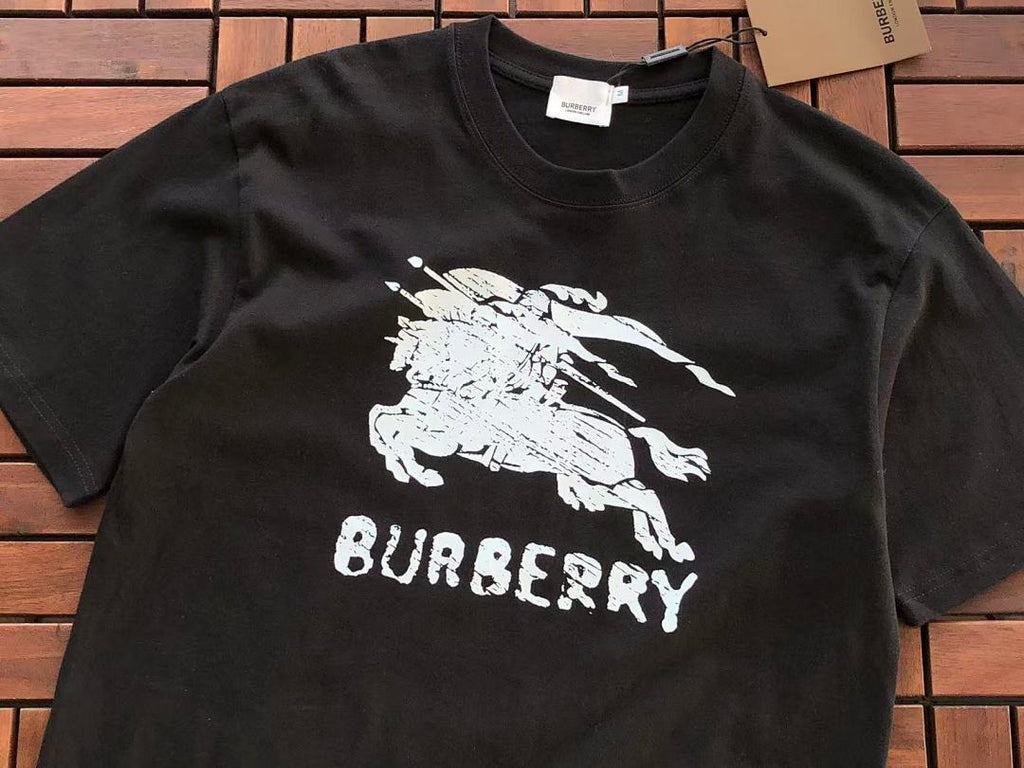 Burberry T-SHIRT