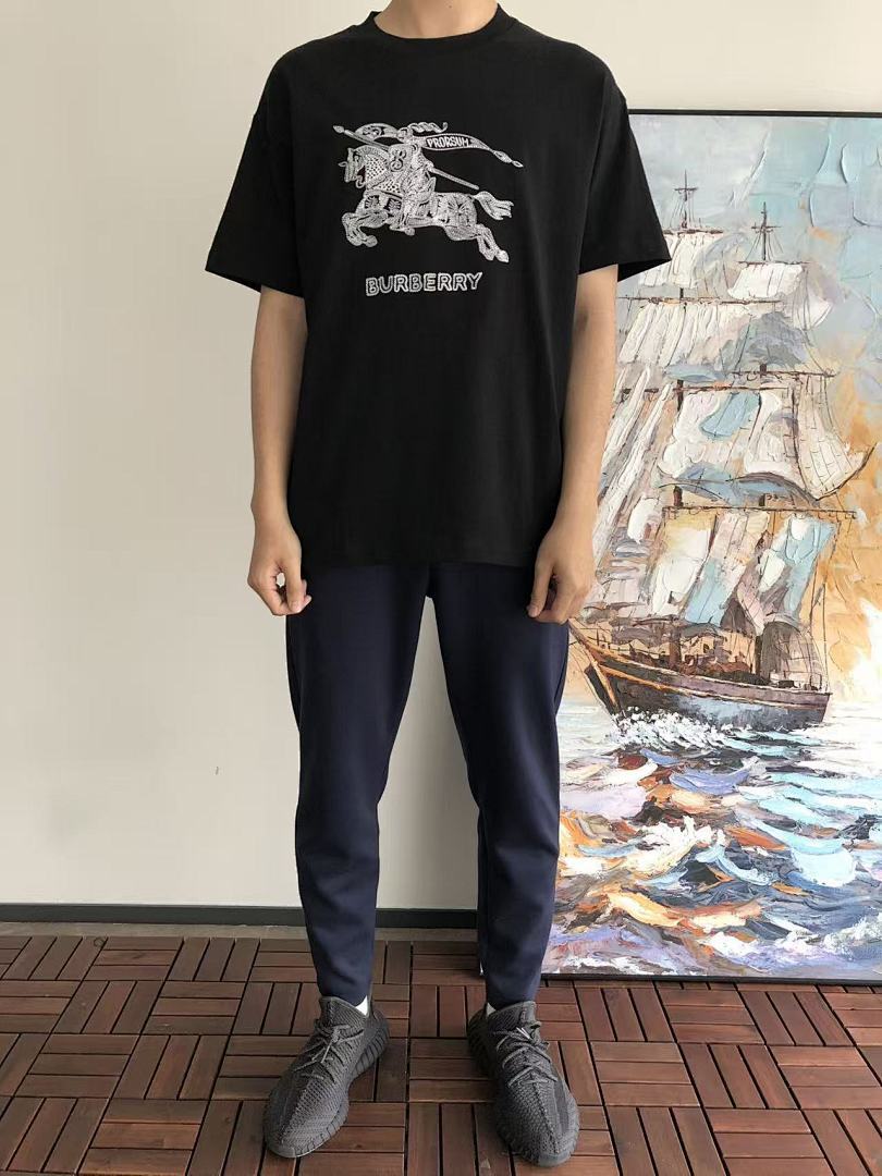 Burberry T-Shirt