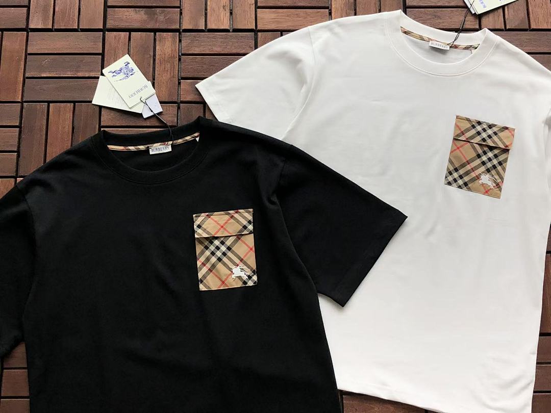 Burberry T-Shirt