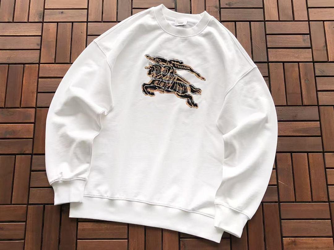 Burberry SWEATER