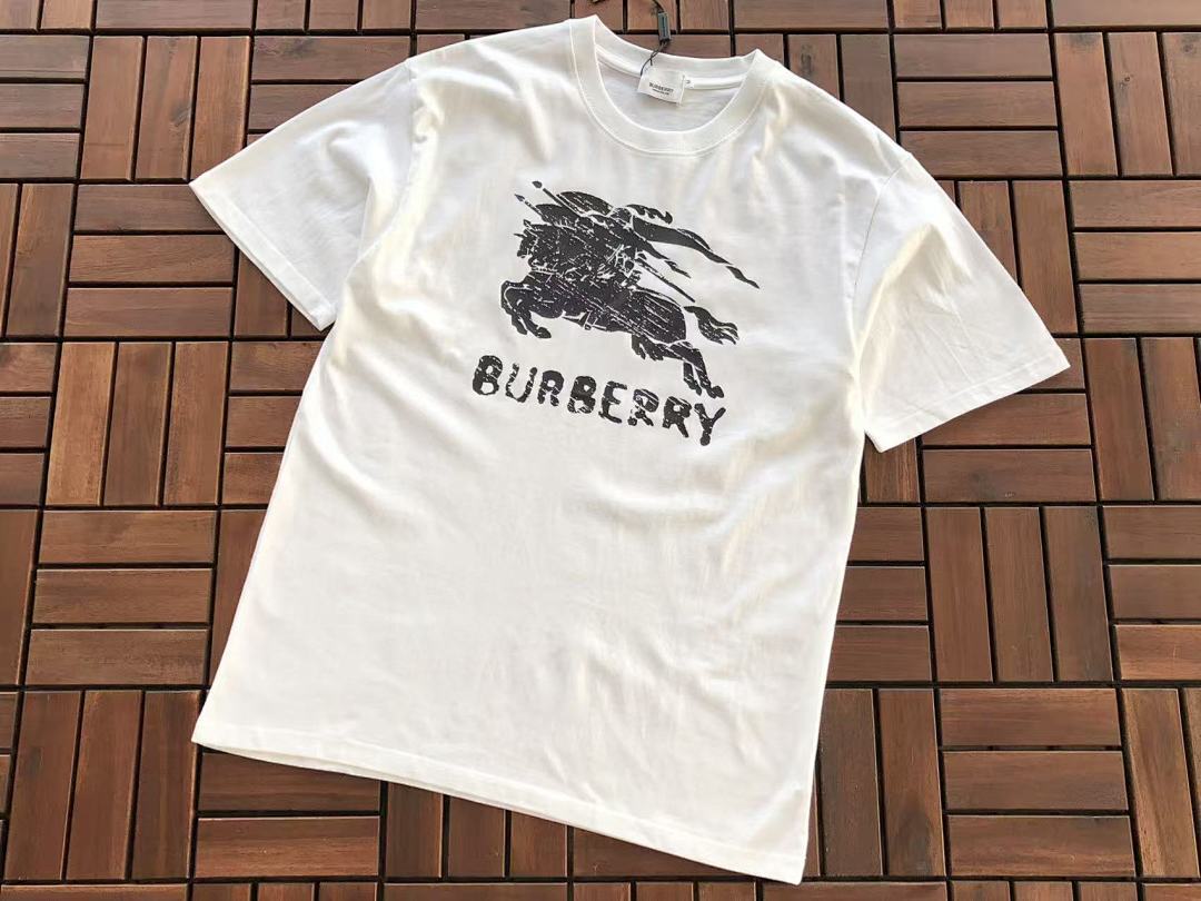 Burberry T-SHIRT