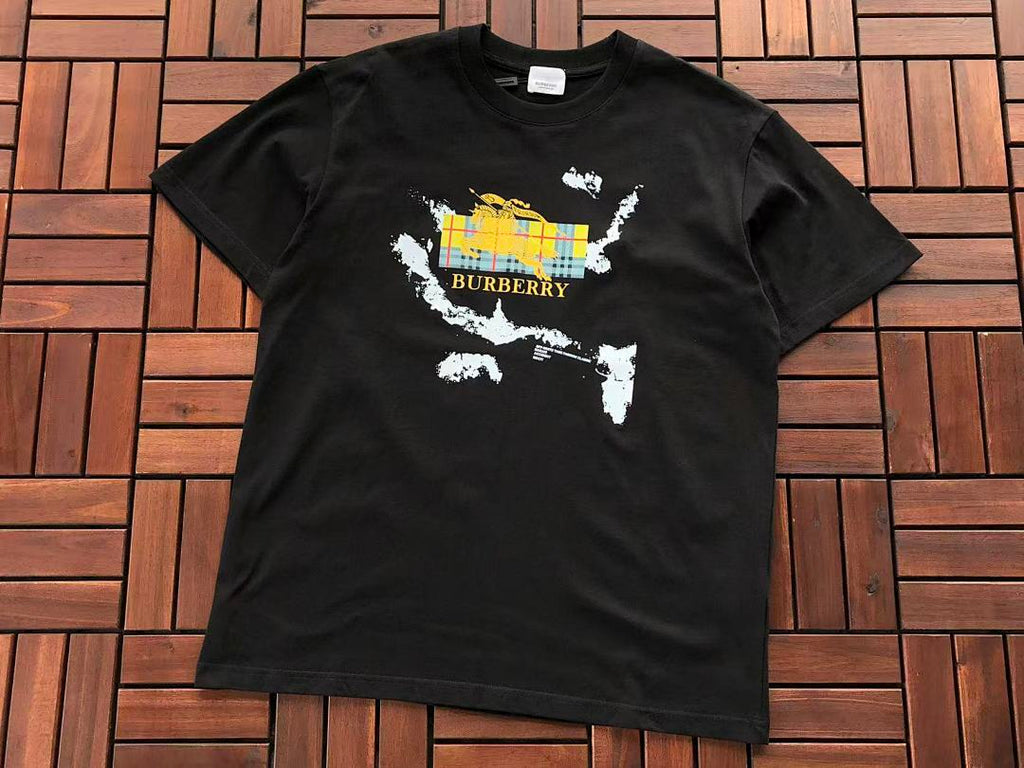 Burberry T-SHIRT