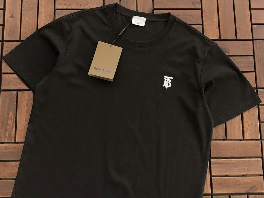 Burberry T-SHIRT