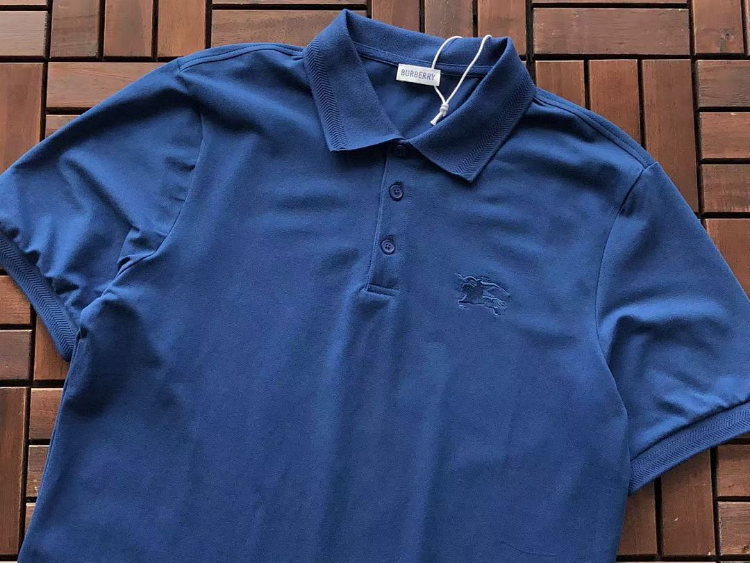 Burberry T-SHIRT