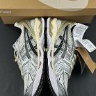 ASICS Product 89