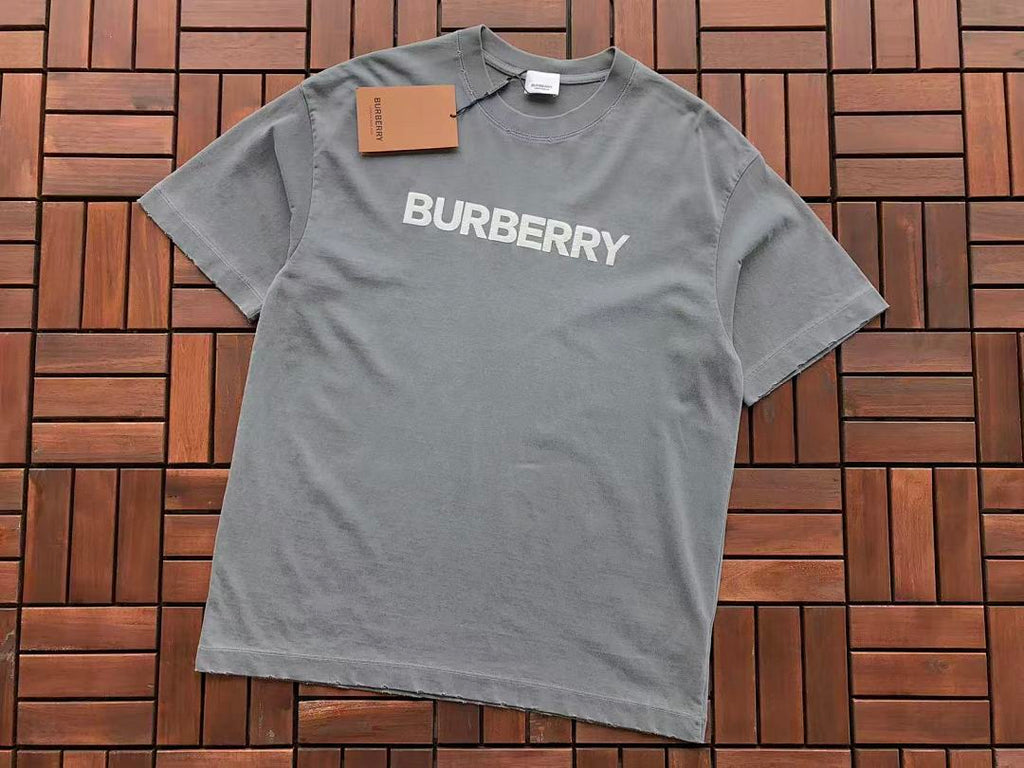 Burberry T-Shirt