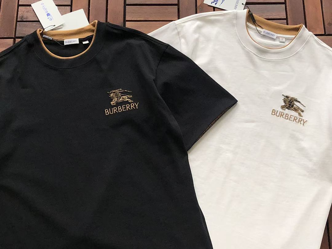 Burberry T-SHIRT