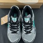 ASICS Product 84