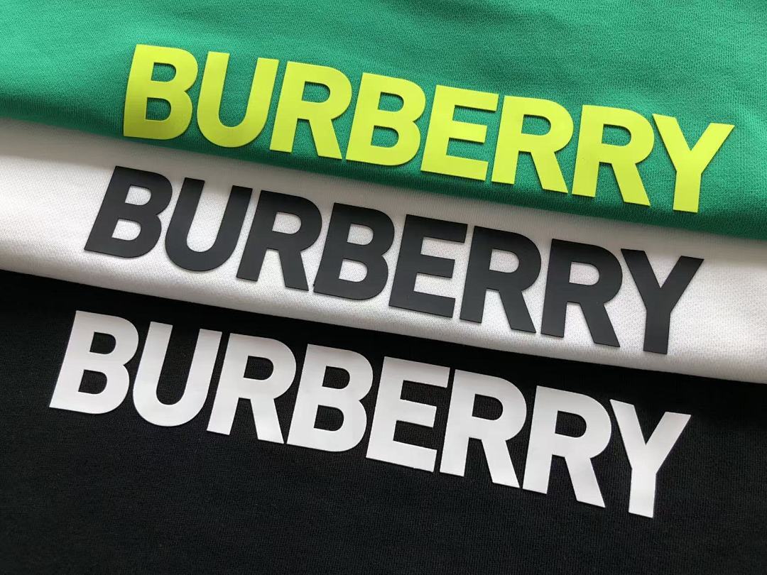 Burberry HOODIE