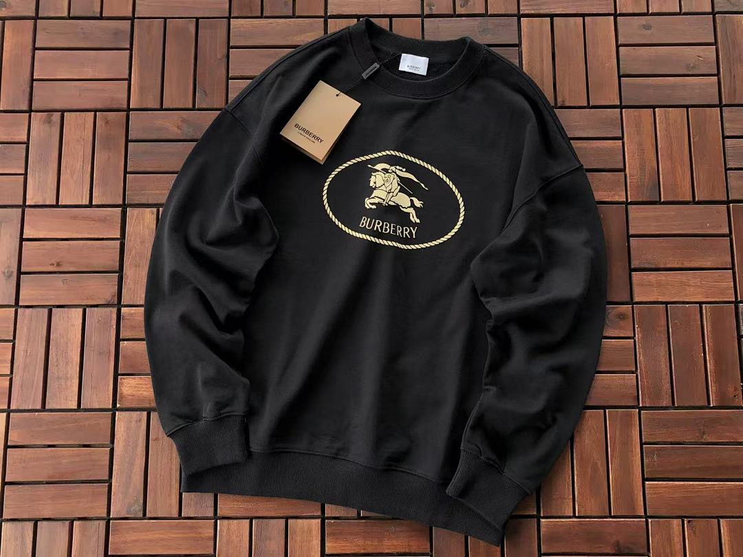 Burberry SWEATER