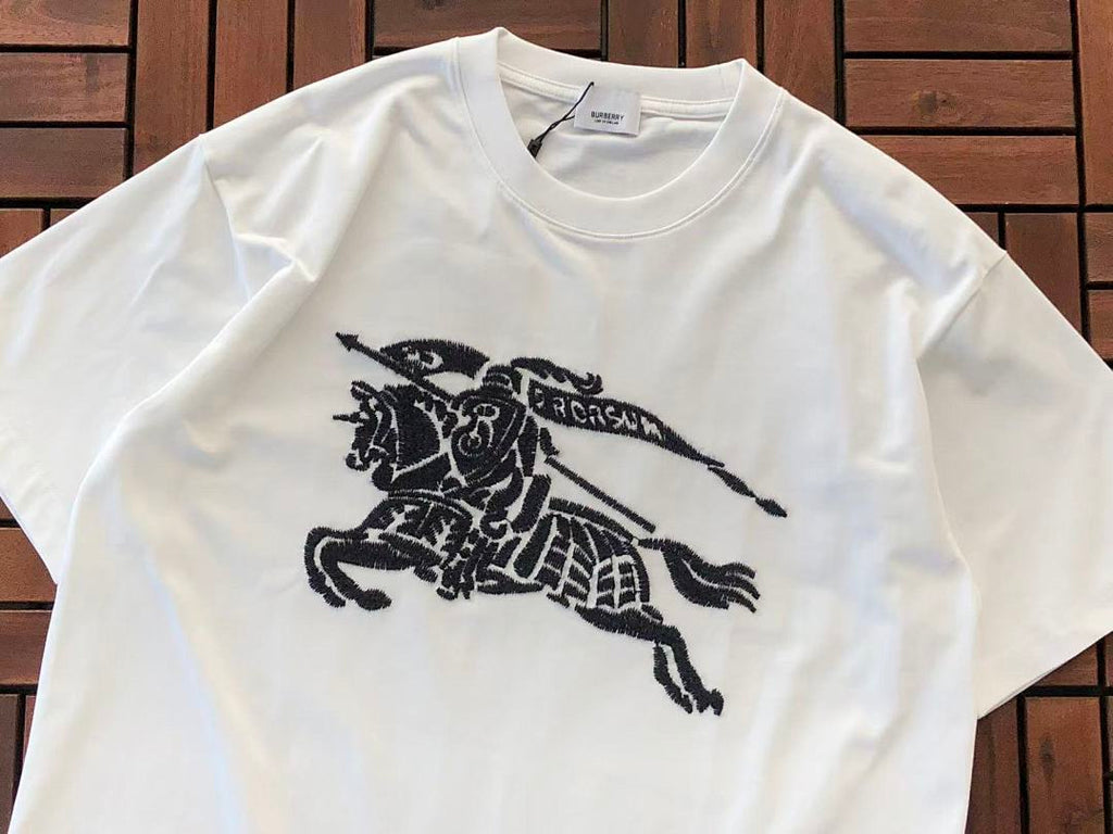 Burberry T-SHIRT
