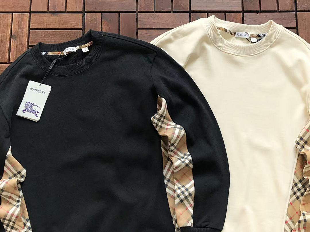 Burberry SWEATER