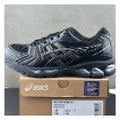 ASICS Product 76