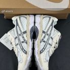 ASICS Product 143