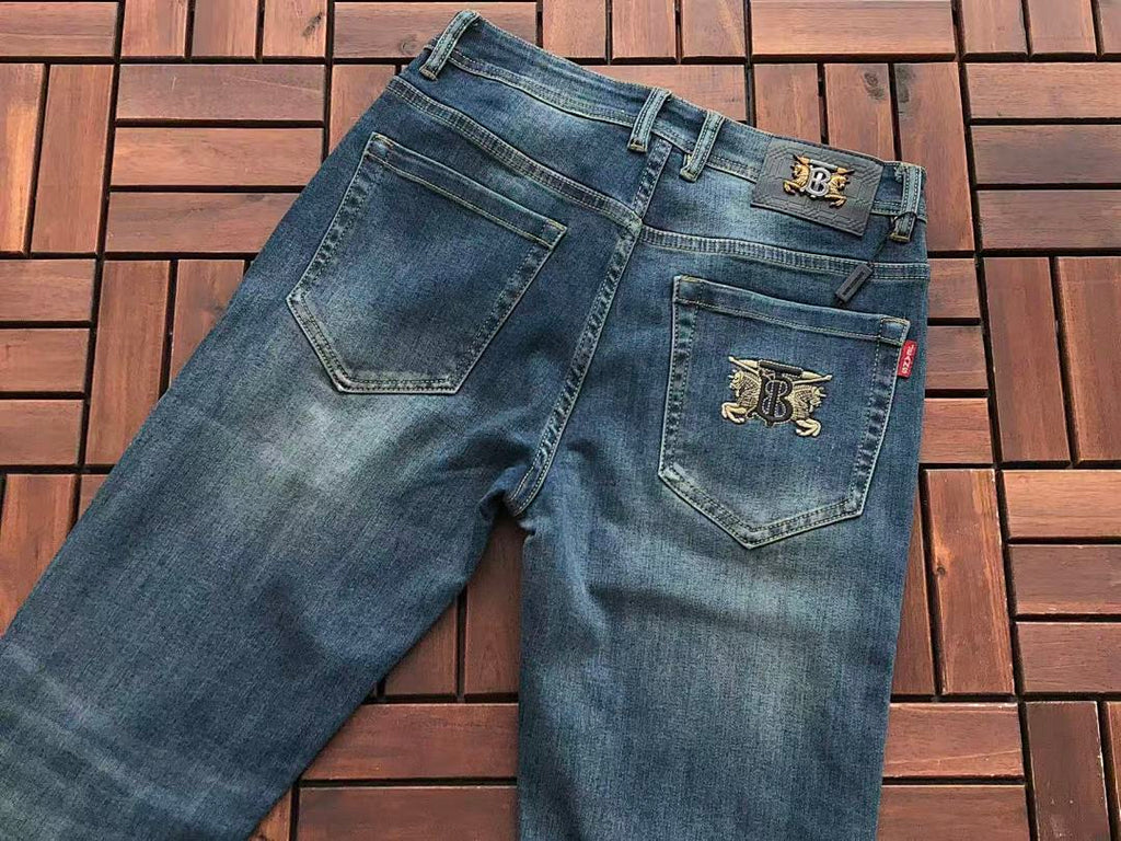 Burberry JEANS
