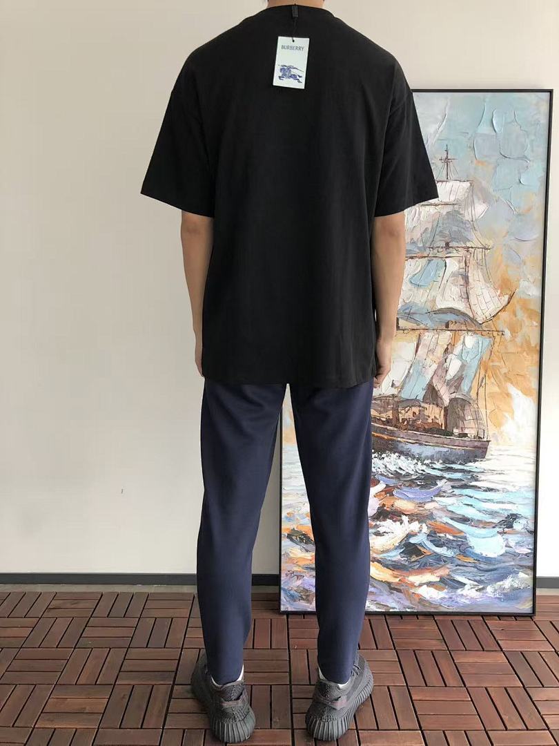 Burberry T-Shirt