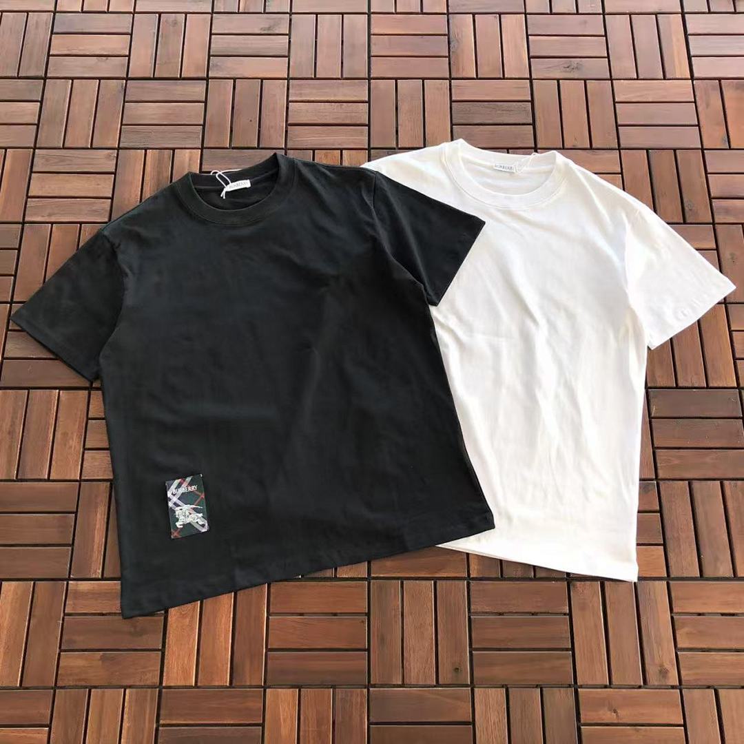 Burberry T-SHIRT